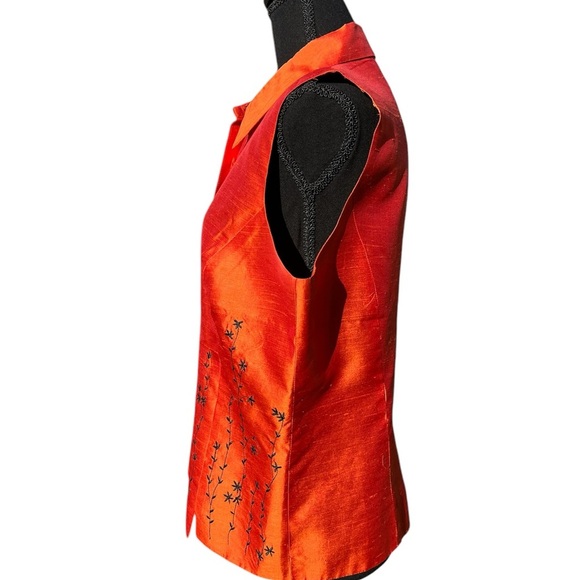 Women’s burnt orange silk vest size XL by Silk Land w black floral design. - Picture 5 of 6